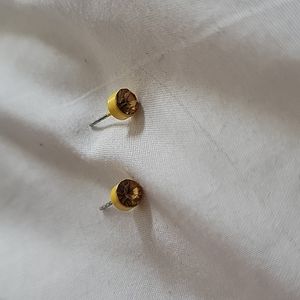 Yellow gem earrings
